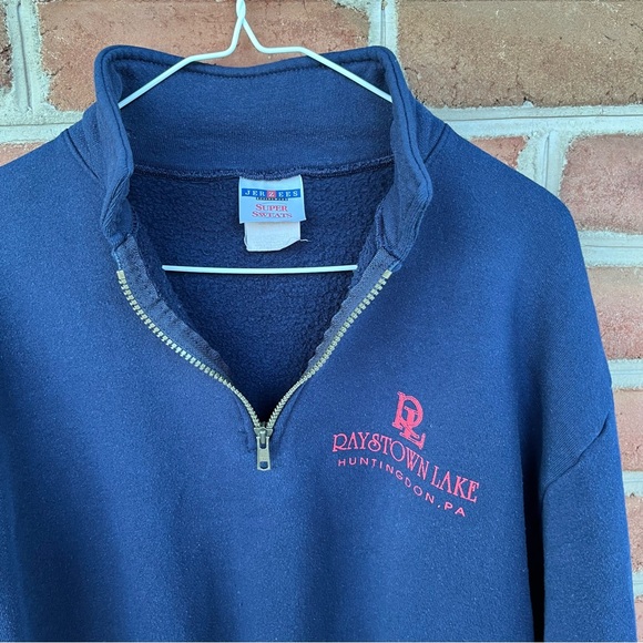 Raystown Lake Huntingdon PA quarter zip sweatshirt. Medium unisex - Picture 10 of 11
